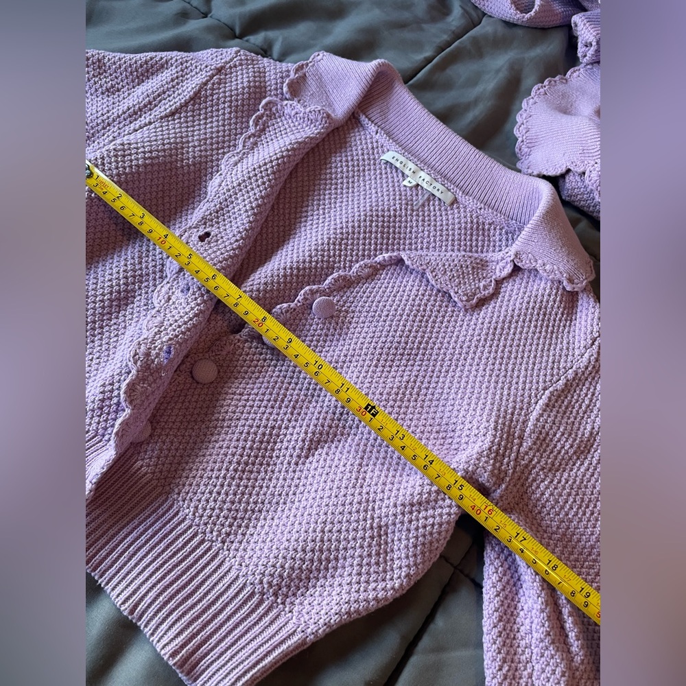 Lilac Scalloped Edge Cropped Cardigan ENGLISH FACTORY - Picture 10 of 12